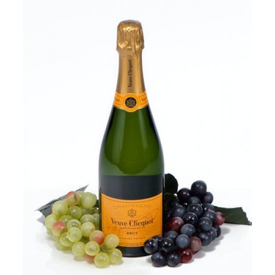 Veuve Clicquot Brut Yellow Label NV 750ml Veuve Clicquot Brut Yellow Label NV 750ml