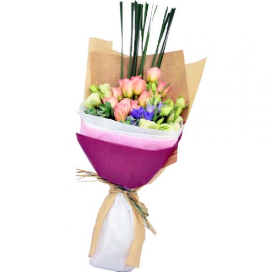 Classic One Dozen Rose Bouquet Classic One Dozen Rose Bouquet