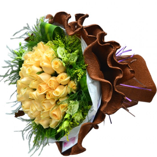 50pcs Champagne Color of Roses Bouquet Valentines Day 50pcs Champagne Color of Roses Bouquet Valentines Day