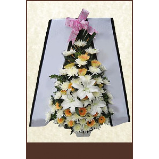 Traditional Flowers Arrangement 9 Traditional Flowers Arrangement 9